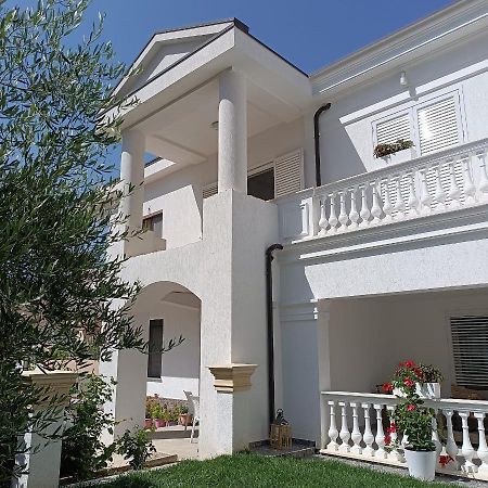 Villa Kurti Дуррес Экстерьер фото
